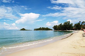 Choeng Mon Beach